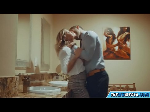 ❤️ Pe a faaosoosoina oe e se blonde busty i totonu o se faletaele lautele ❤️❌ i porn sm.loanworld.top ❌️❤